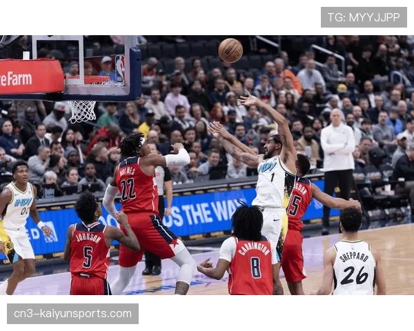 太阳步行者进攻大战 双方防守短板让比赛节奏趋于开放